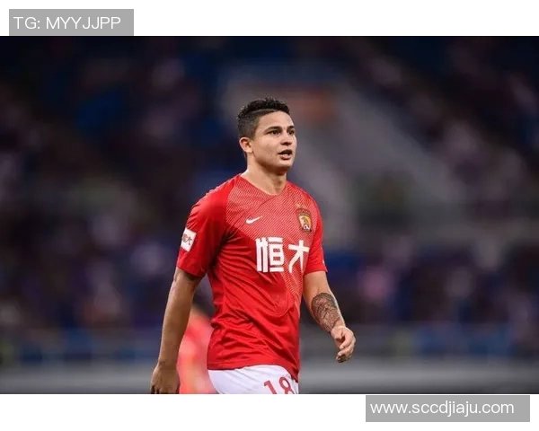 揭秘足球明星的保养秘诀与训练视频分享让你也能拥有运动员般的体魄