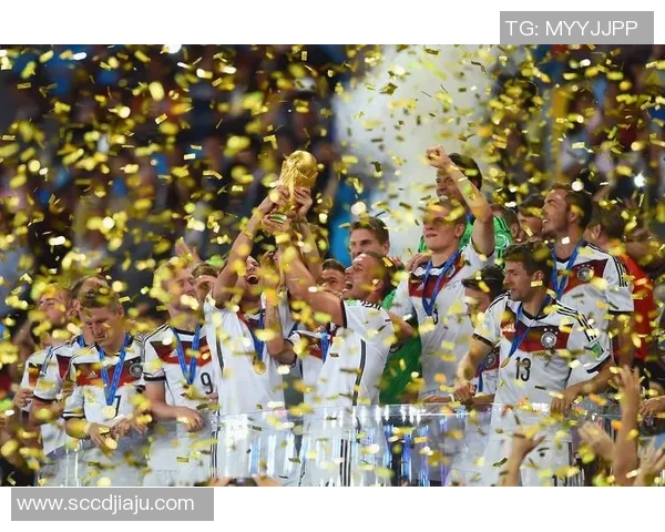 日本足球明星退役仪式盛大举行回顾辉煌职业生涯与感人瞬间