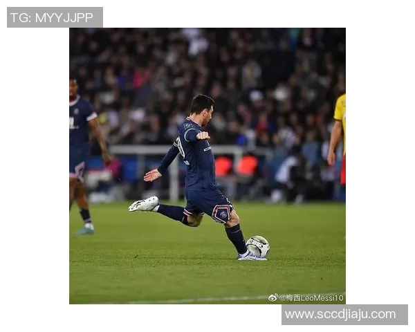 昔日辉煌如今陨落的足球明星是谁引发球迷热议 昔日辉煌如今陨落的足球明星是谁引发球迷热议