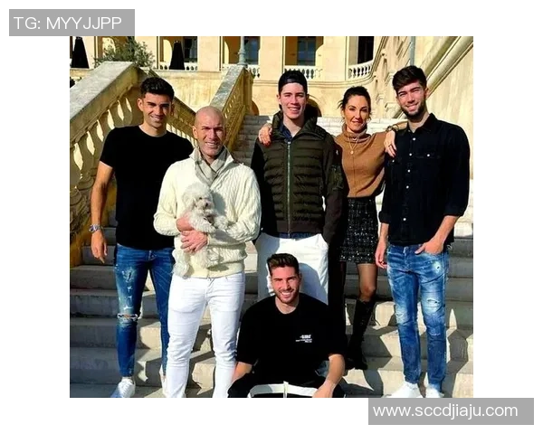 最牛解说足球明星背后的故事与他们的传奇人生旅程 最牛解说足球明星背后的故事与他们的传奇人生旅程