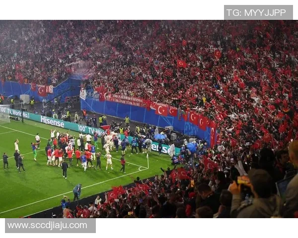 杉杉奥特莱斯足球明星盛典精彩上演球迷热情高涨共庆足球魅力